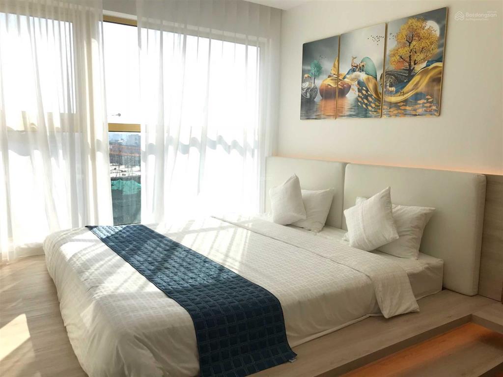 Bán căn hộ view sông hàn, dt 62,7m2 (2pn)  bàn giao nội thất liền tường cao cấp, sổ hồng vĩnh viễn