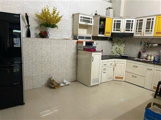 Ngộp bank !!! nhà 3 tầng 130m2 ngang 5m mt nguyễn trác đối diện công viên
