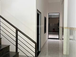 Bán nhà 2 tầng hàn mạc tử sau lưng 3/2 giá sụp hầm
