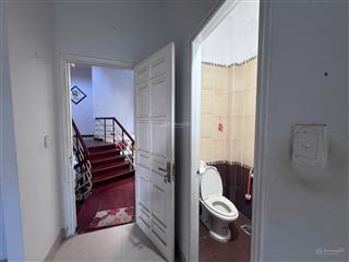 Bán nhà 3 tầng nguyễn khánh toàn  dt 125m2 ngang 5m giá 9,5 tỷ