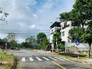 Lô sạch đẹp đường 22m5 hướng nam trục thông
