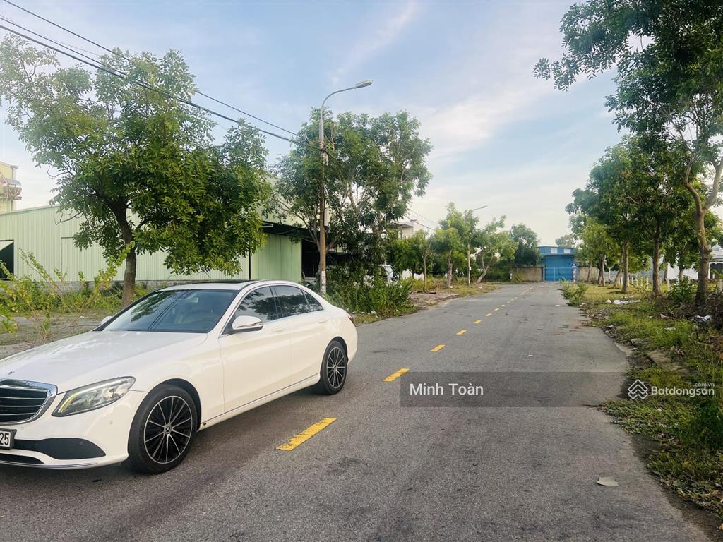 Lô biệt thự view công viên trung tâm dự án, giá tốt nhất khu đô thị