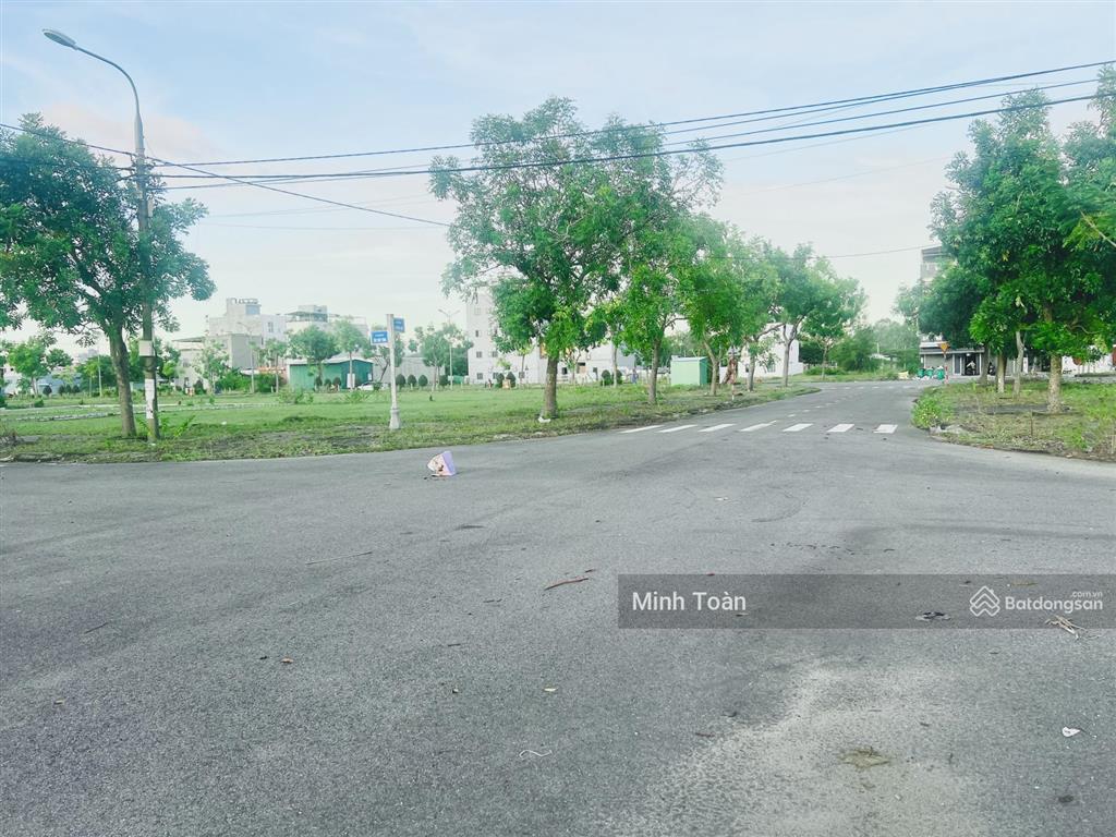 Nền biệt thự 295m2 view về công viên trung tâm dự án