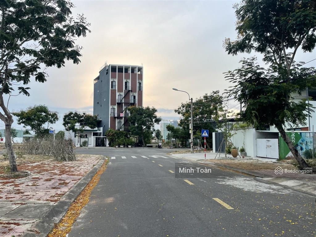 190m2 mặt tiền đường 23m25 đoạn gần bệnh viện phan châu trinh