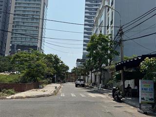Chủ cần bán cặp đất cách biển 500m , cạnh 2 toà tháp đôi sungroup  giá tốt nhất thời điểm hiện tại