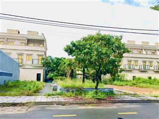 Hàng vip  chào bán lô đất đẹp kẹp công viên lên đến 20m siêu thoáng, thiết kế nhà cực đẹp.