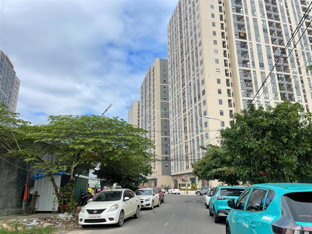 Hàng vip  một lô ngang 6m trục trung lập 4, view nằm giữa 10 tòa chung cư siêu đẹp