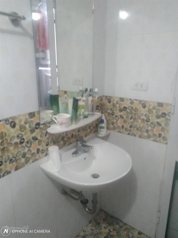 Cho thuê cc 2pn, 1wc, 70m2 tại b.i.g tower, 11 triệu vnd