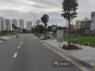 Bán đất hai mặt thoáng x2 thái bình. mai lâm. đông anh, hà nội.
diện tích 80m. mặt tiền 5m.