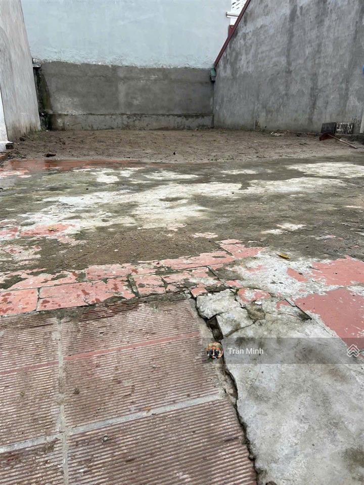 Bán nhanh mảnh đất giá rẻ nhất khu cổ loa ô tô ngủ trong đất gần cầu tứ liên . 4 6 tỷ.