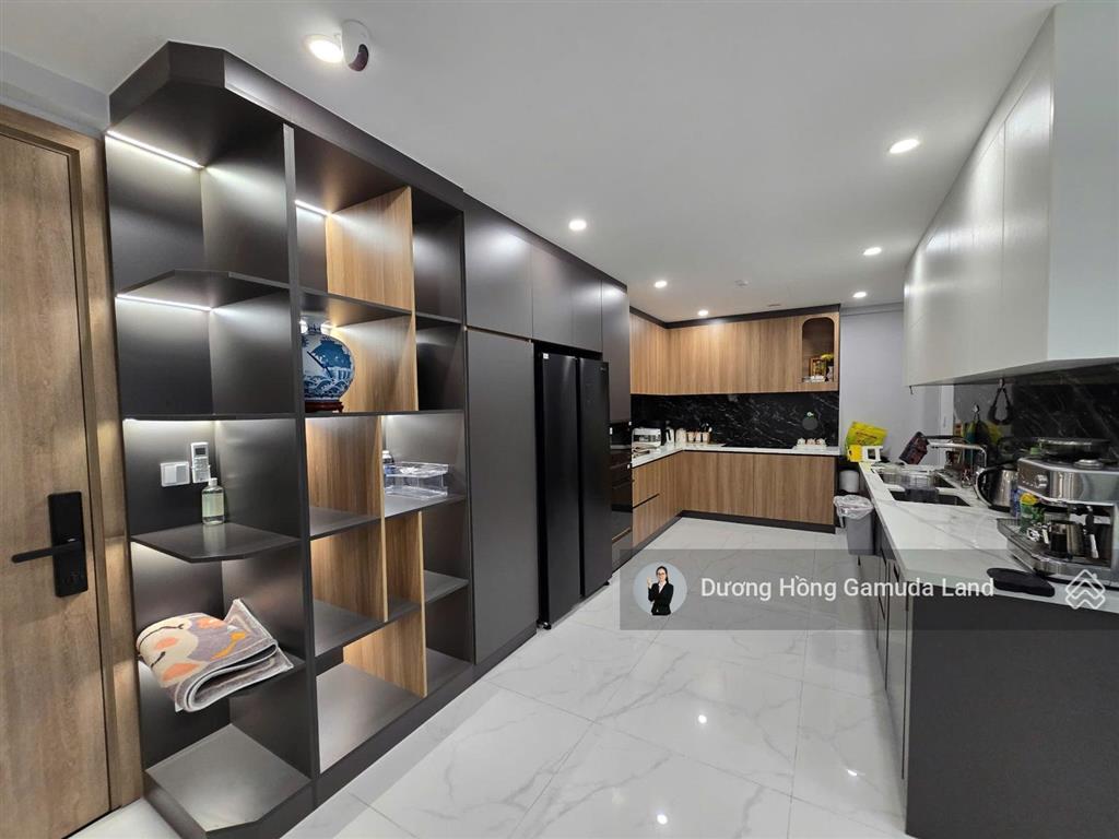 Skylinked villa celadon city 4pn dt 211m2 làm full nt gần 2 tỷ/ giá chỉ 14 tỷ / đang làm sổ