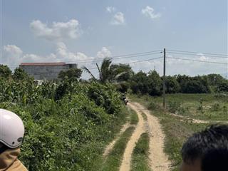 Bán đất thị trấn chợ lầu, bắc bình, 1000 m2  21m x 48m đất thổ vườn. giá 495tr/1000 m2. shr