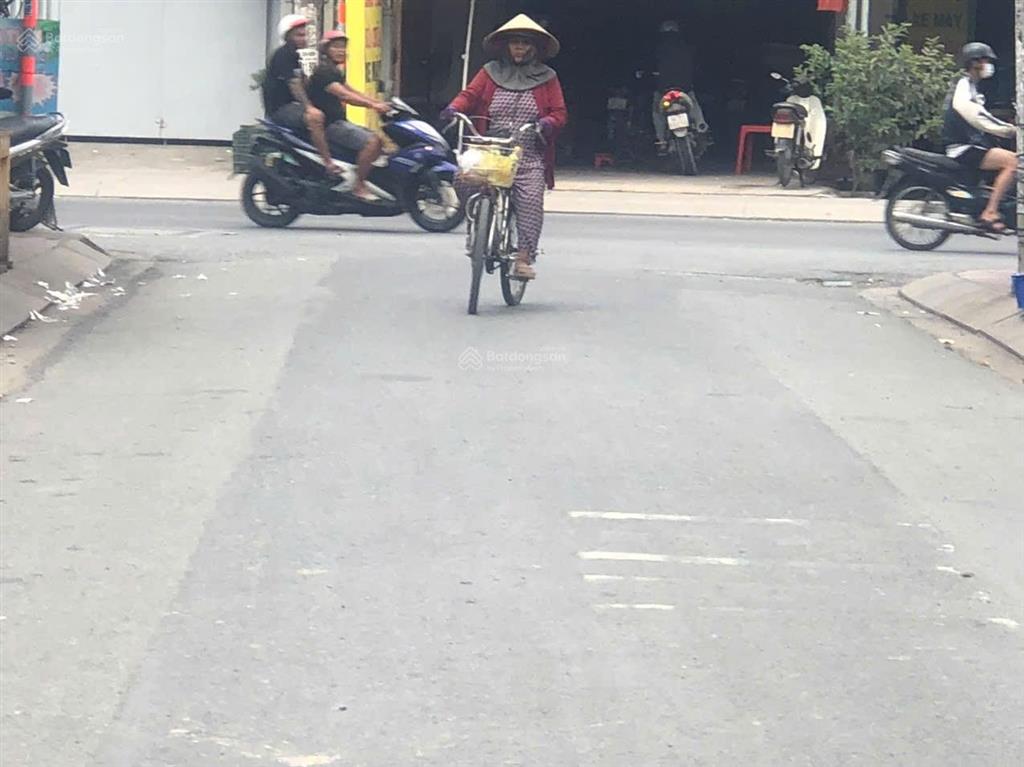 Đất thổ cư góc 2 mặt tiền đường nhựa thông 10m dt 8 x 14m gần đường phan văn hớn, chợ đại hải