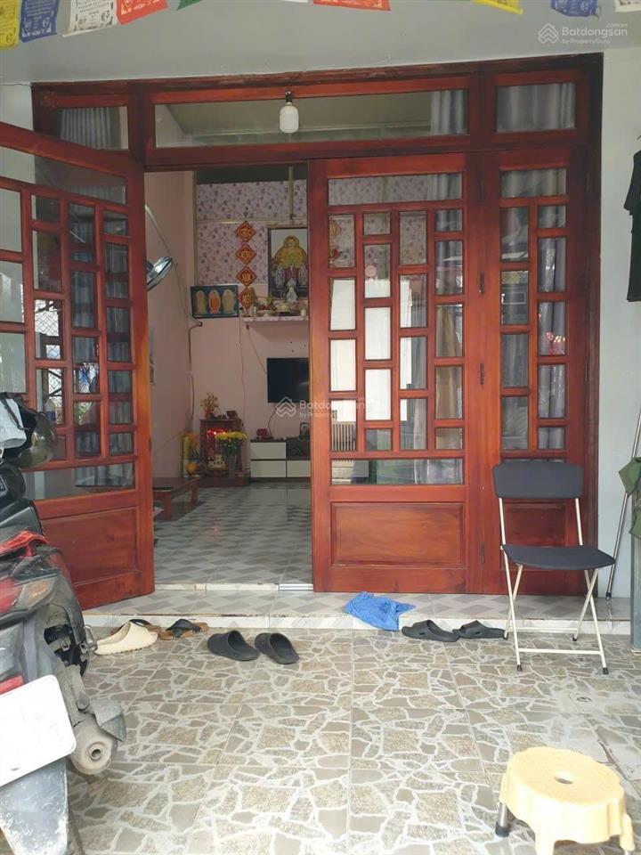 Nhà cấp 4 đúc lửng dt  4 x 22m gần nhà thờ tân mỹ , chợ đầu mối hóc môn