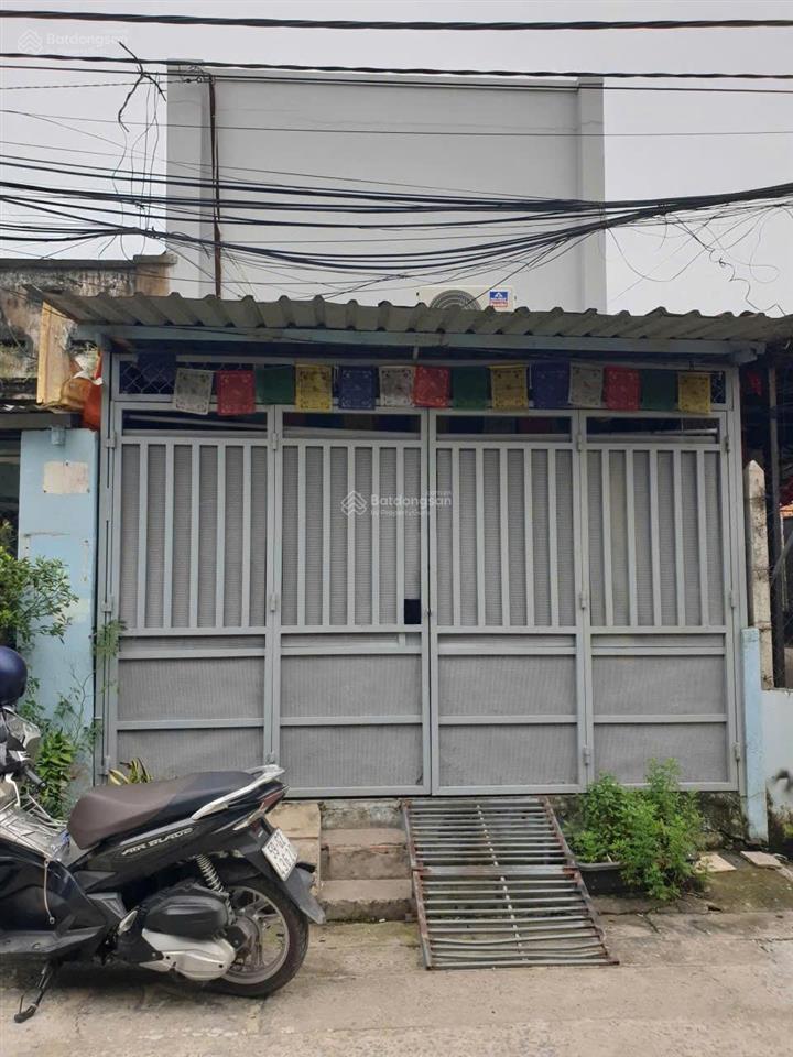 Nhà cấp 4 đúc lửng dt  4 x 22m gần nhà thờ tân mỹ , chợ đầu mối hóc môn
