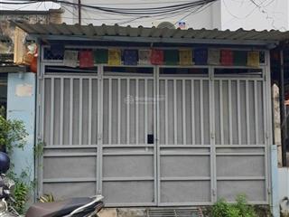 Nhà cấp 4 đúc lửng dt  4 x 22m gần nhà thờ tân mỹ , chợ đầu mối hóc môn