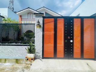 Nhà vườn tuyệt đẹp dt 7,6 x 14m gần nhà văn hóa thiếu nhi, chợ hóc môn