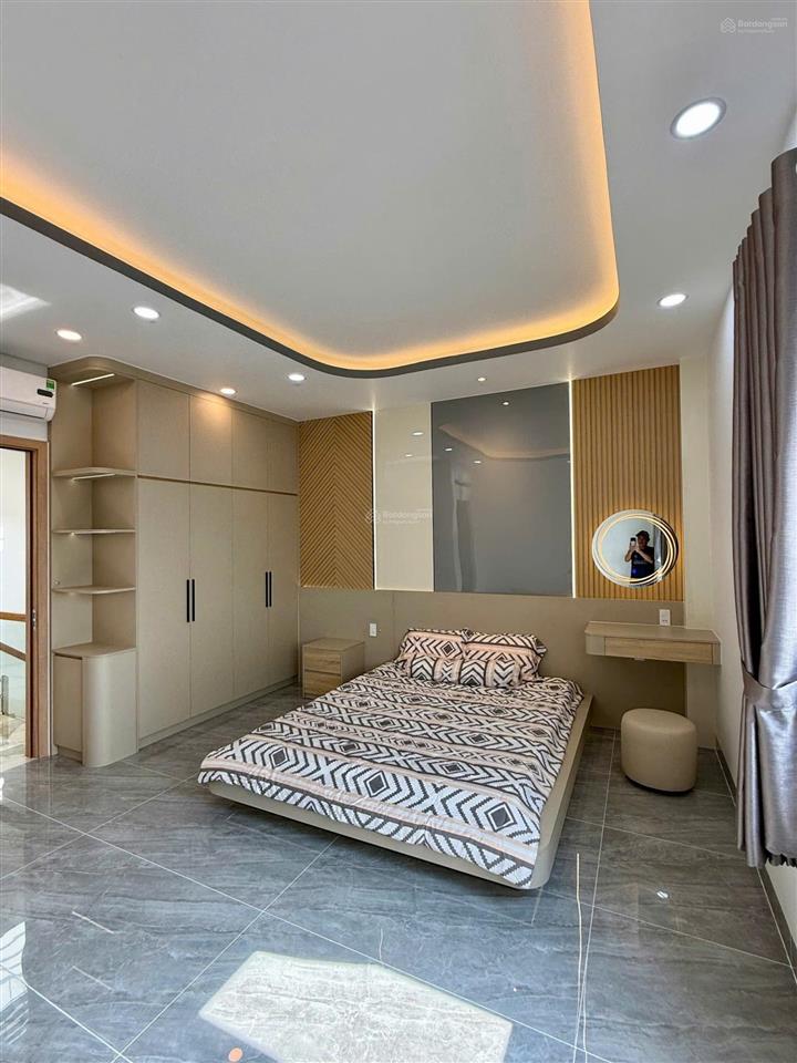 Siêu phẩm nhà mới tuyệt đẹp gần chợ đầu mối hóc môn , thiết kế hiện đại trệt  lửng  2 lầu  st