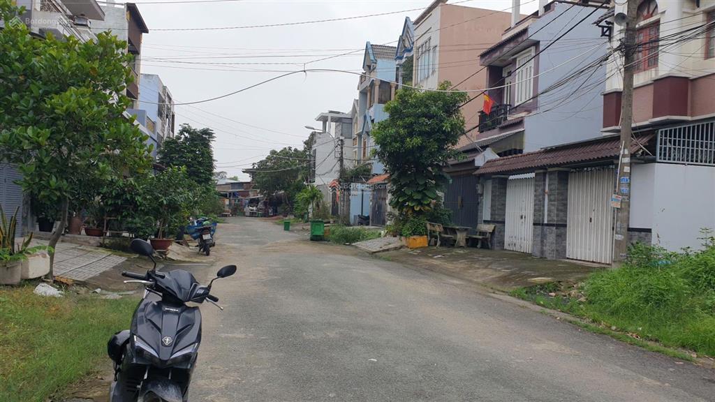 Đất thổ cư mt đường nhựa 10m 1/ tô ký gần chợ ngã 3 bẩu, trường dh gtvt