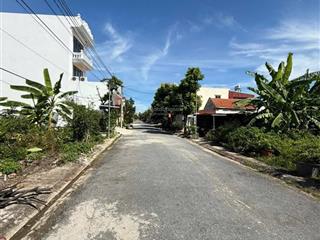 Hàng hot tân thành  cuối ngõ 113  diện tích 200m2 (mặt tiền 10m vuông vắn)