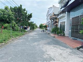 Lô mặt đường 10m tân thành, dương kinh, hải phòng.  dt 120m2 ( ngang 6m )
 đường thông rộng 1