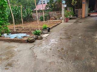 Chính chủ cần bán 69m2 lô góc làng hoa tích giang cách ql 32 hơn 1km giá đầu tư