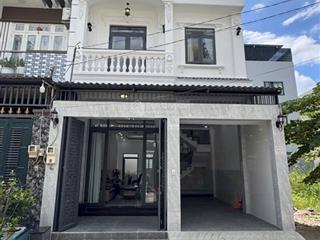Bán nhà mặt tiền xe hơi khu 1368 lê văn lương phước kiển dt 80m2 xd 4tầng sổ hồng giá 8.1tỷ tl