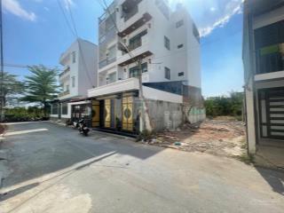Cần bán gấp lô đất đường lê văn lương nhơn đức nhà bè dt 80m2 sổ hồng riêng xd tự do giá 4.8tỷ