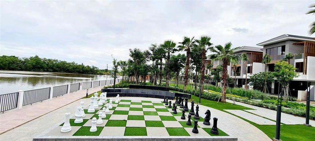 Bán biệt thự view sông biệt lập the rio  dt 300m2 xd 3 tầng sổ hồng giá 52 tỷ 0932 089 ***