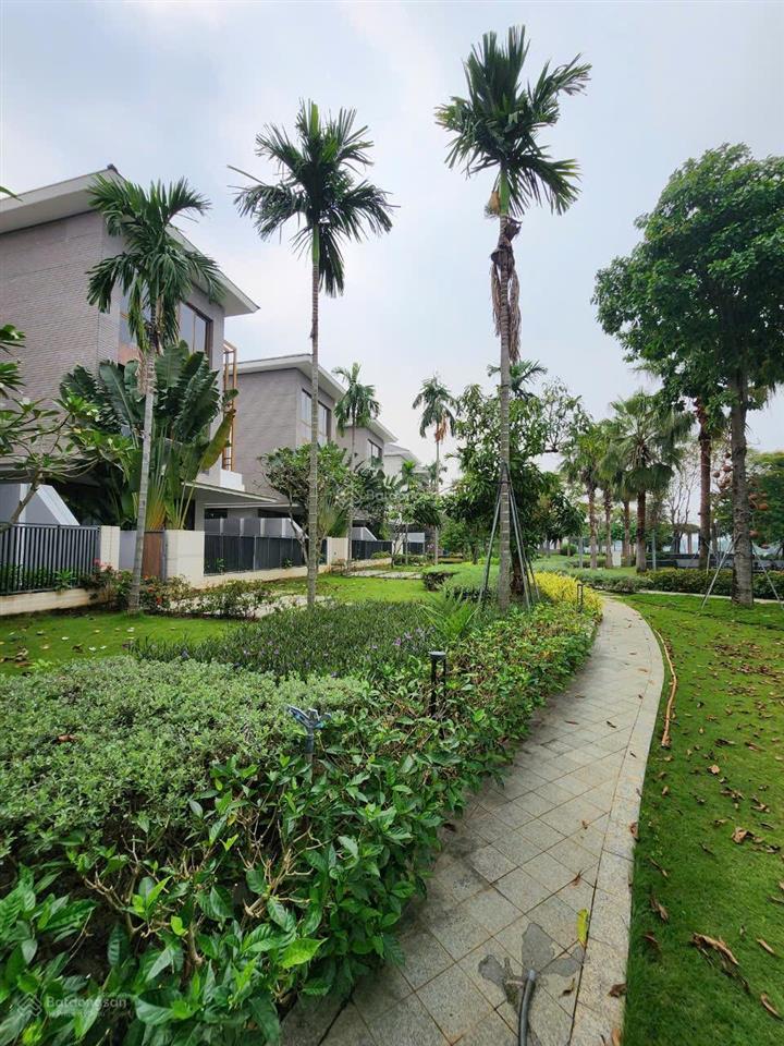 Bán biệt thự view sông biệt lập the rio  dt 300m2 xd 3 tầng sổ hồng giá 52 tỷ 0932 089 ***