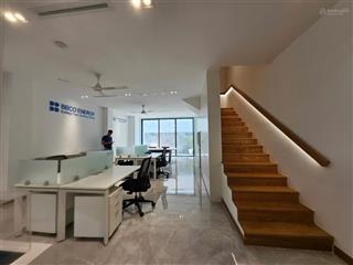 Cho thuê nhà làm văn phòng cty tại khu lavila phước kiển dt 106m2 2tầng giá 18tr/ tháng