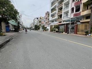 Bán nhà mặt phố góc 2mt đường chợ lớn dt 193.8m2 xd 2 tầng sổ hồng ,giá 180tr/m2 0932 089 ***