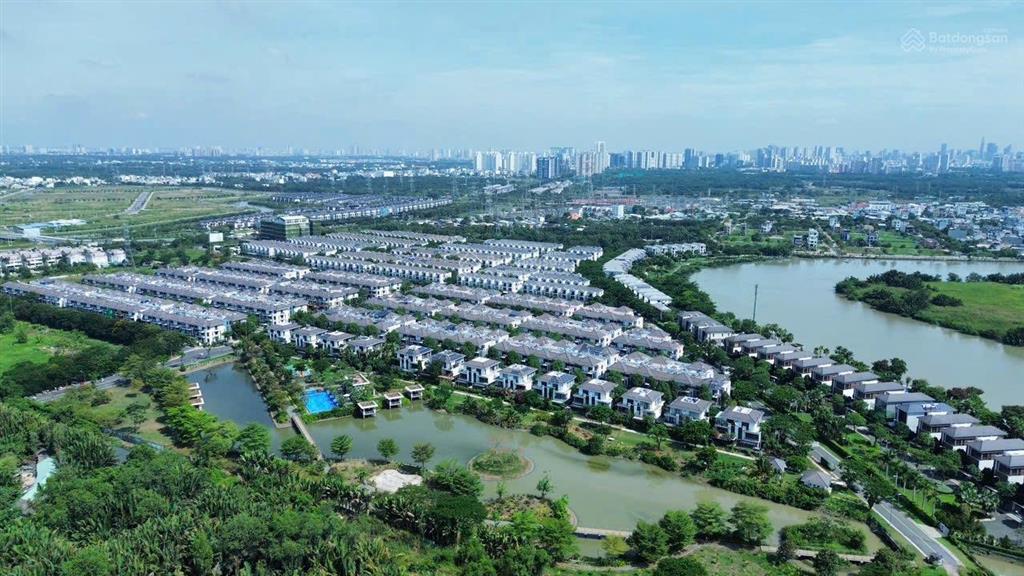 Chính chủ cần cho thuê biệt thự phố lavila dt 6x17.6m 3tầng 4pn 4wc đầy đủ nội thất giá 20tr/tháng