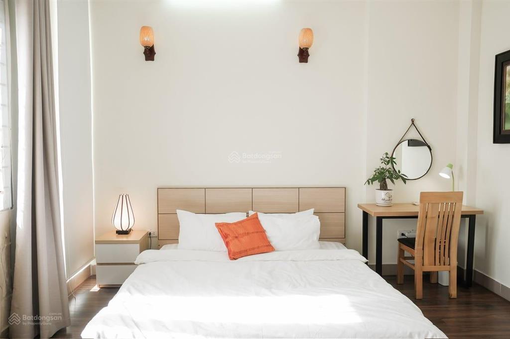 Cần bán nhà 5 tầng phân lô bàn cờ khu cán bộ thành ủy hà nội