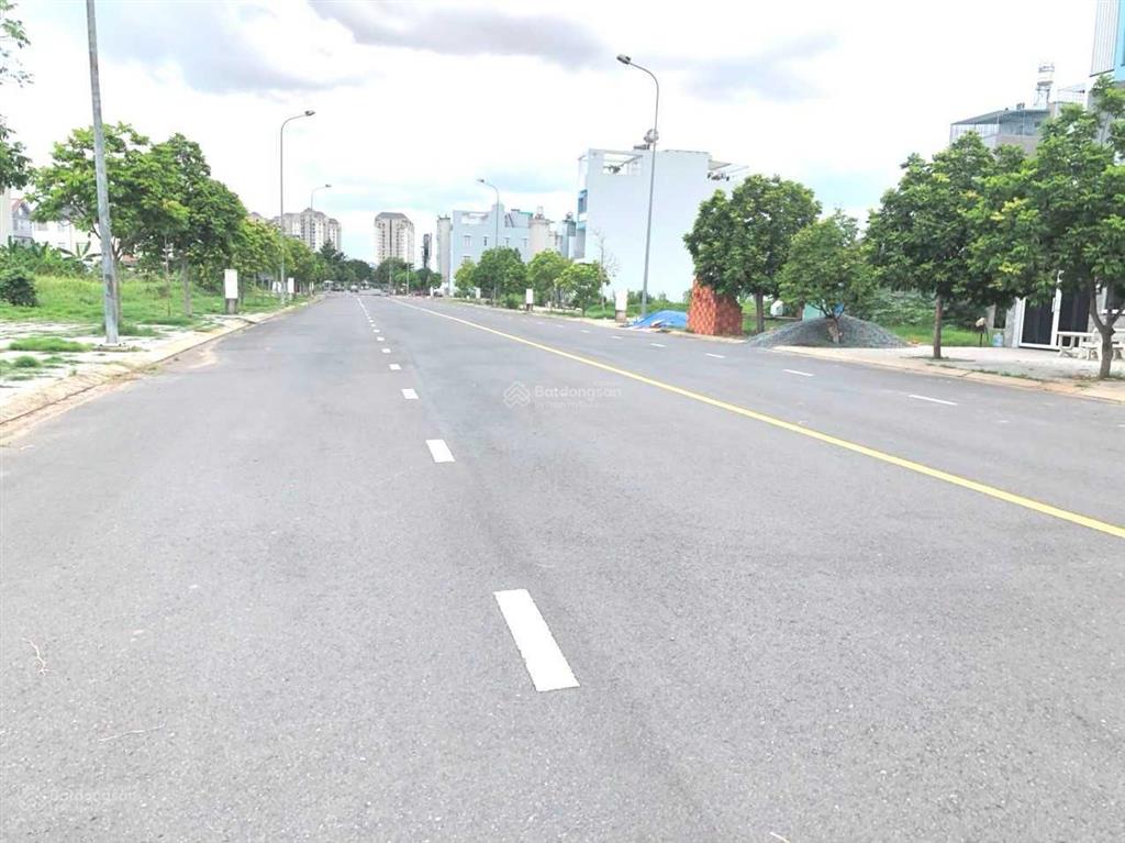 Cần bán gấp lô đất vị trí kinh doanh đường 30m kdc an thiên lý  11.5 tỷ  đông nam