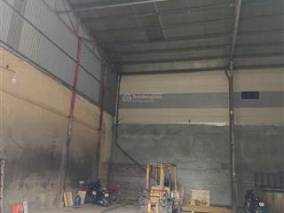 Cho thuê kho, nhà xưởng tại tổ 68 đường tân mai, dt 500m2, giá cho thuê 58tr