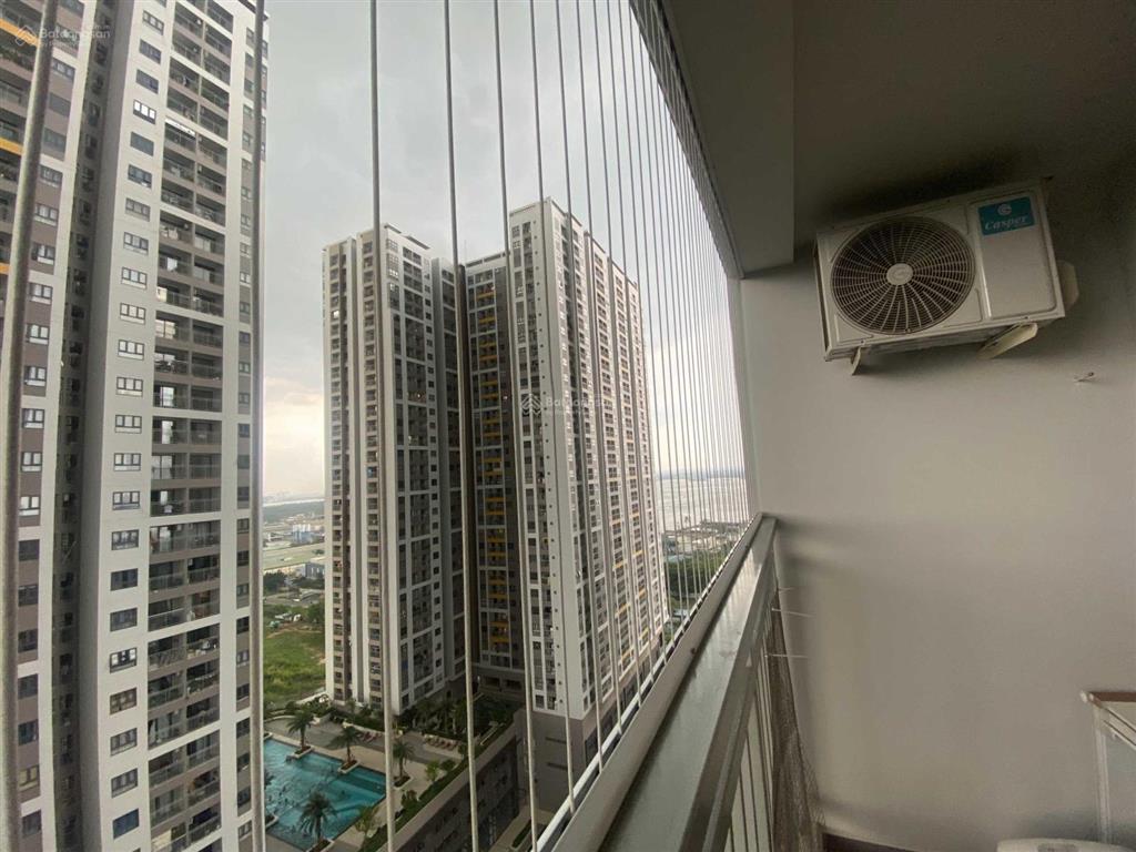 Bán căn q7 riverside giá tốt 2pn 67m2 giá 3,65 tỷ hđmb, view sông.  0886 277 ***