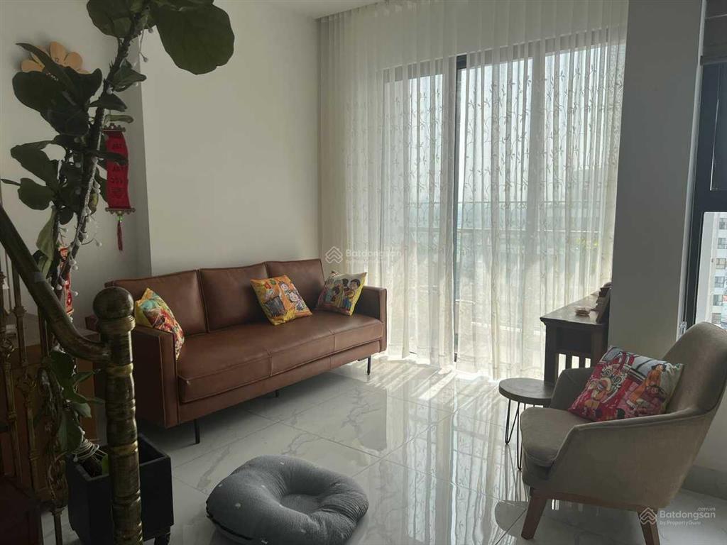 Căn precia view sông 2pn 6 tỷ (có sổ, vay được), và căn 2pn khác 6.5 tỷ, hướng đa dạng 0886 277 ***