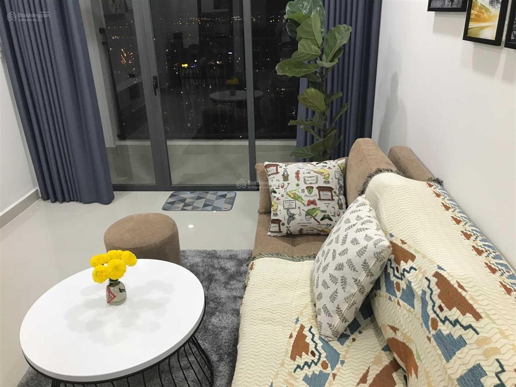 Bán phú đông premier 2pn 75m2 có sổ hồng, 3 tỷ, tầng trung, thoáng, tặng nội thất. 0886 277 ***