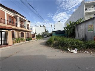 Bán nền góc cực đẹp kdc samsung bưng ông thoàn, kế bên liên phường