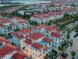 Biệt thự tứ lập trục thông, sát vườn hoa, 100 mét ra biển giá rẻ nhất dự án