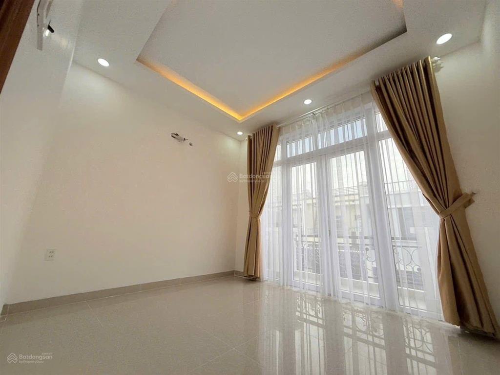 Nhà thạnh lộc 13 đường 8m tặng full nội thất cao cấp