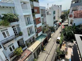 Nhà thông ôtô xây kiên cố 4x18m, gần dh công nghiệp gv