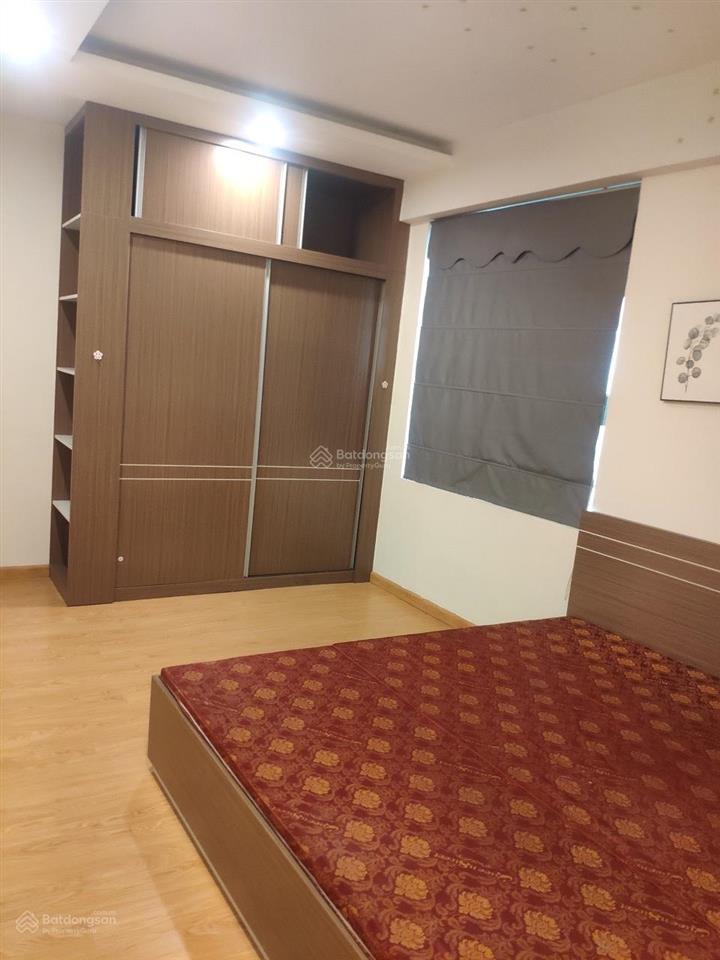 Cho thuê căn 3 ngủ gelexia 885 tam trinh hoàng mai, hà nội. 11 triệu. đủ đồ, hướng mát 0916 800 ***