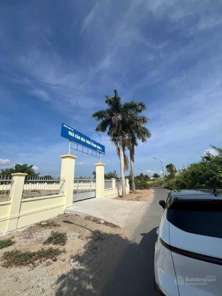 Chính chủ cần bán lô đất diên lạcgần trung tâm hành chínhđường 10mgiá 800 triệu 0905 277 ***