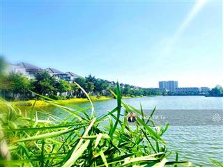 Nhà phố lakeview city cần bán dt 5x20m giá 16.2 tỷ vị trí gần hồ.