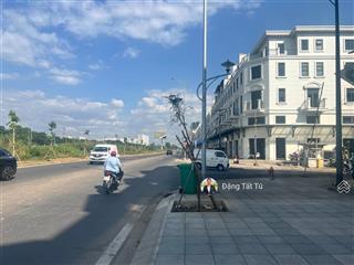 Shophous mặt tiền song hành, lakeview city giá 27 tỷ vị trí kinh doanh đông đúc
