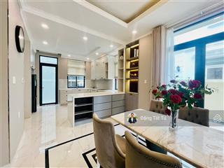 Biệt thự đẹp, nội thất cao cấp lakeview city giá 35tr/th view sông. 0917 330 ***
