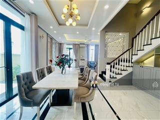Biệt thự vườn lakeview city đầy đủ nội thất đẹp giá 35tr/th nhà trống ở ngay.  0917 330 ***