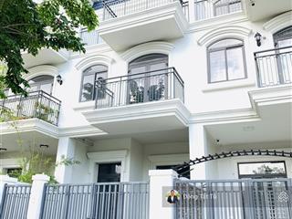 Nhà phố lakeview city cần bán, mẫu nhà ban công đẹp, vị trí gần hồ cảnh quan giá 17.5 tỷ.